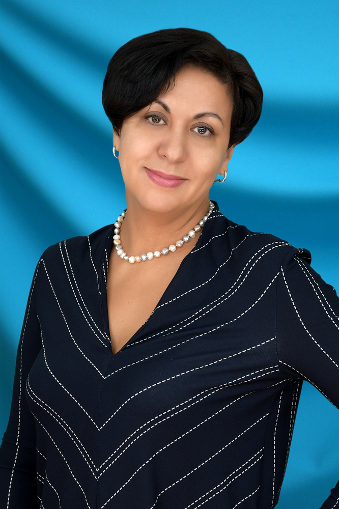 Назарова Альбина Фаритовна.
